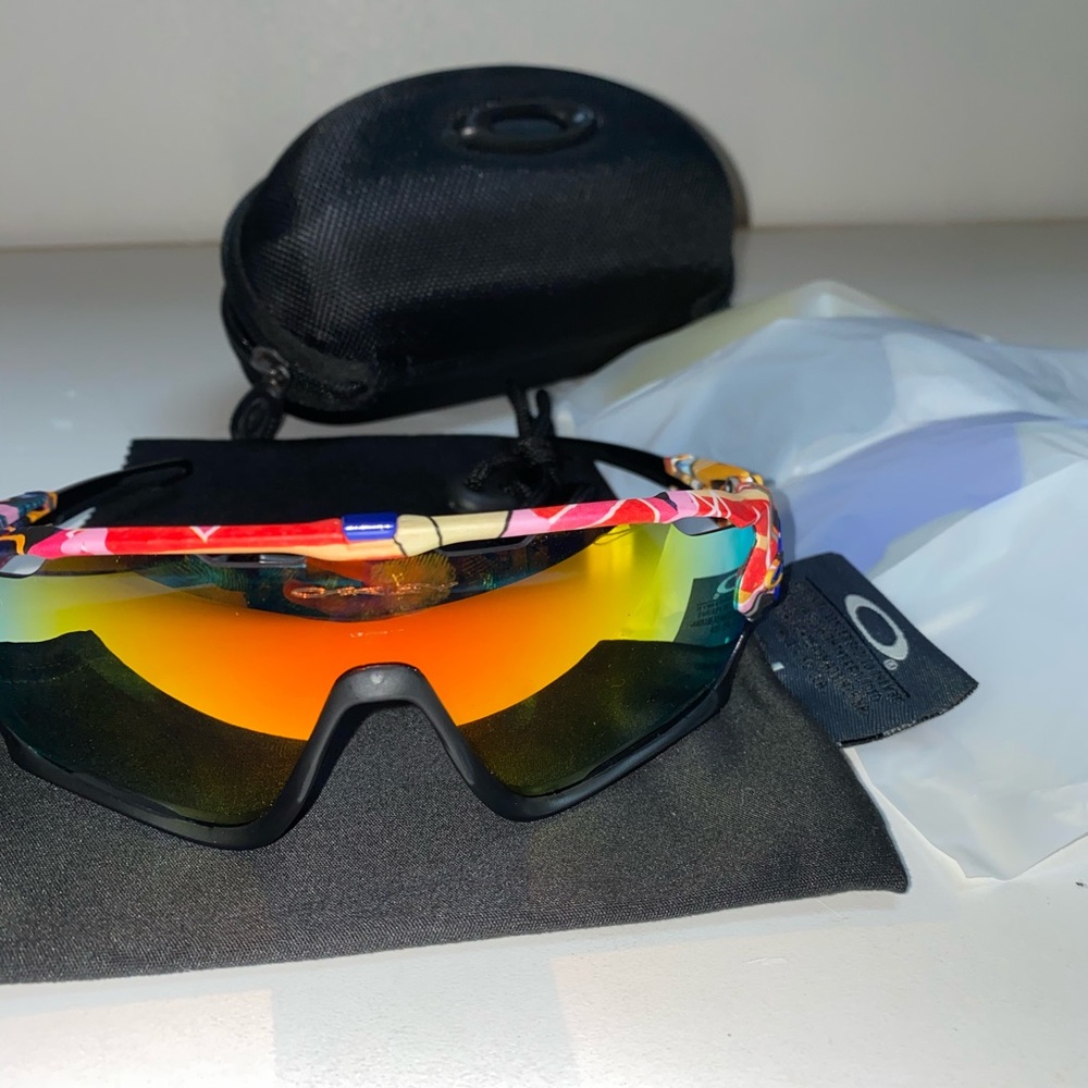 Oakley sunglasses
